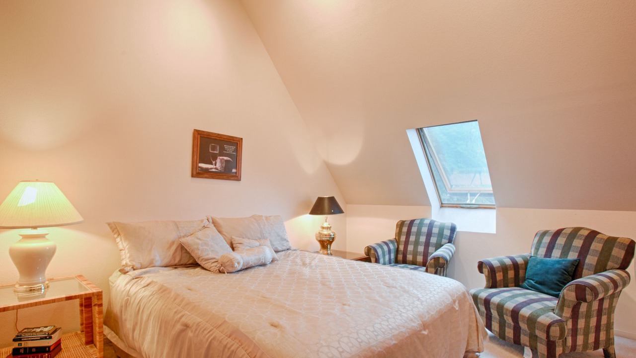 Photo of Bedroom in Gig Harbor