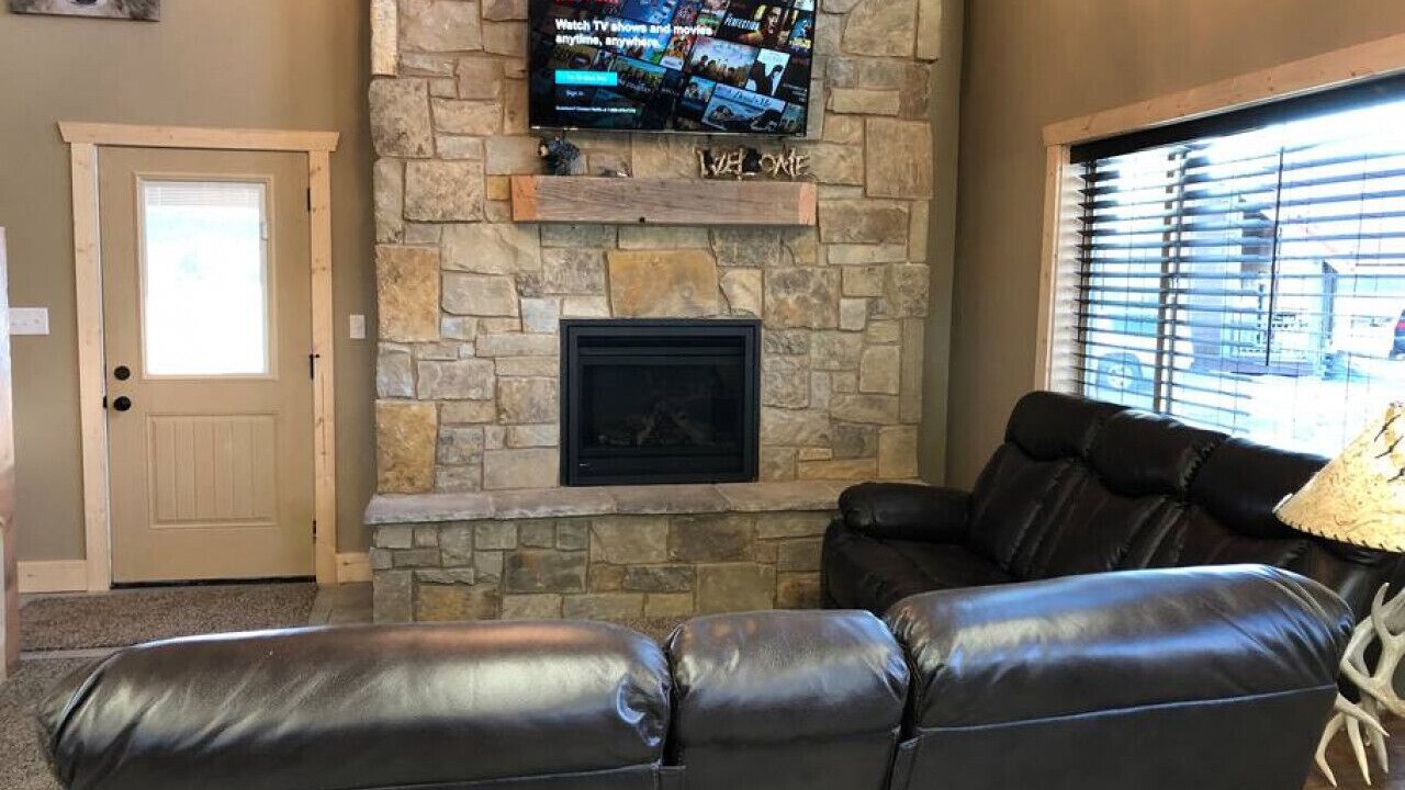 Photo of Livingroom in Island Park