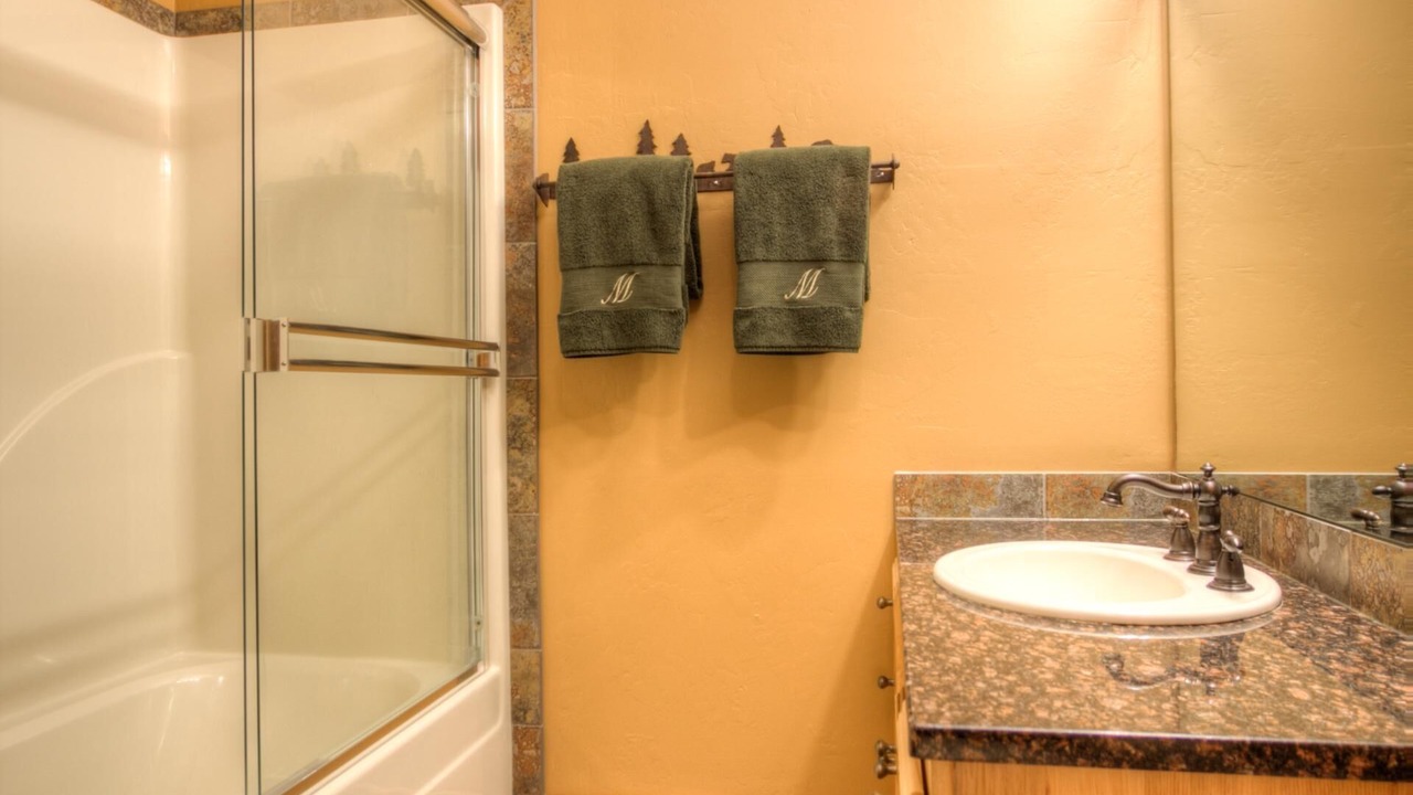 Photo of Bathroom in Big Sky