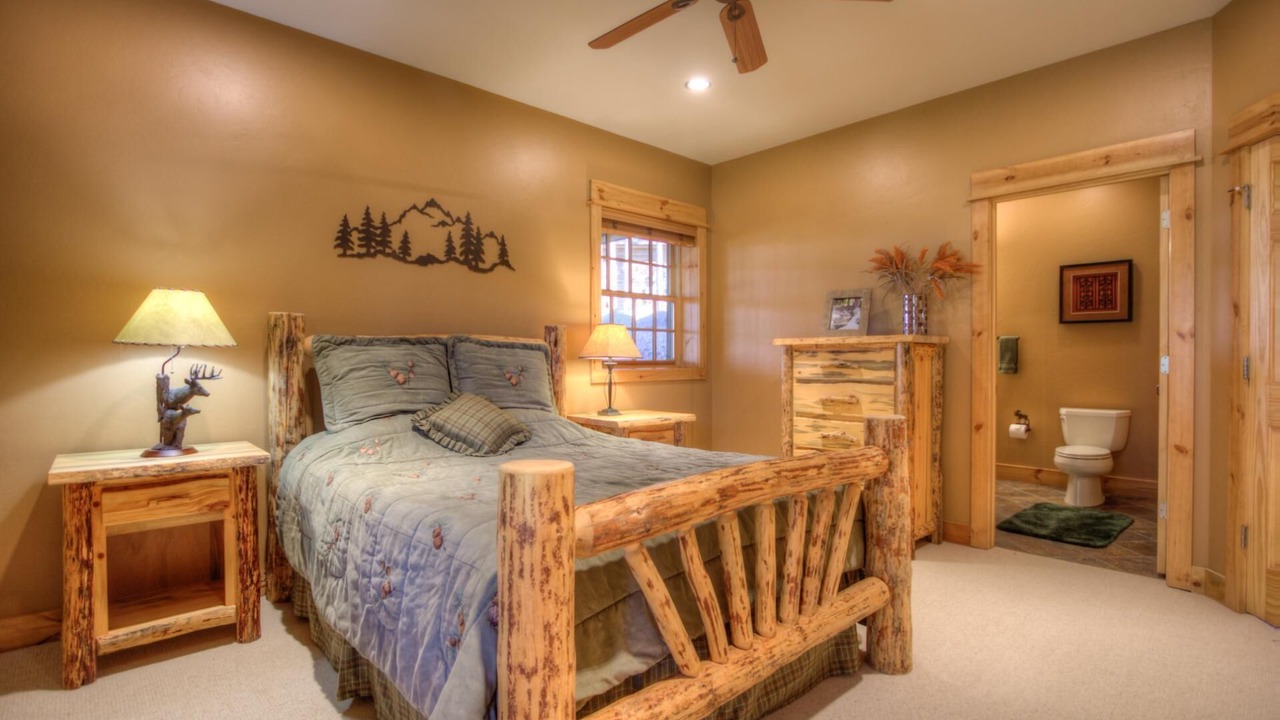 Photo of Bedroom in Big Sky