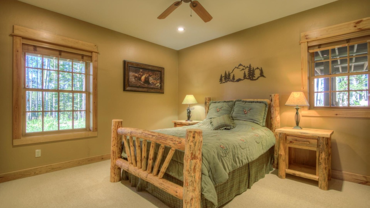 Photo of Bedroom in Big Sky