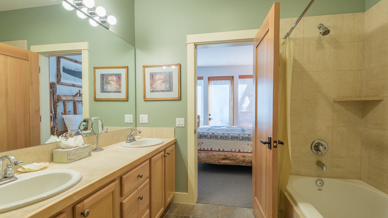 Photo of Bathroom in Ketchum