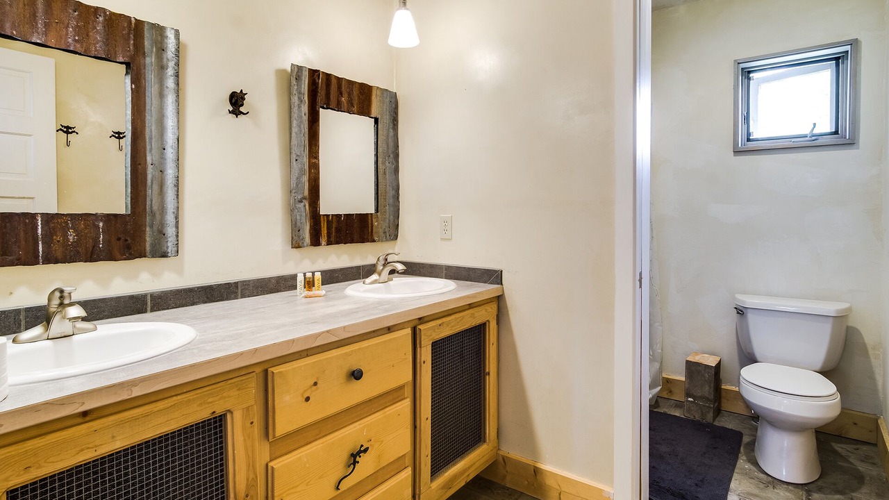 Photo of Bathroom in Sandpoint