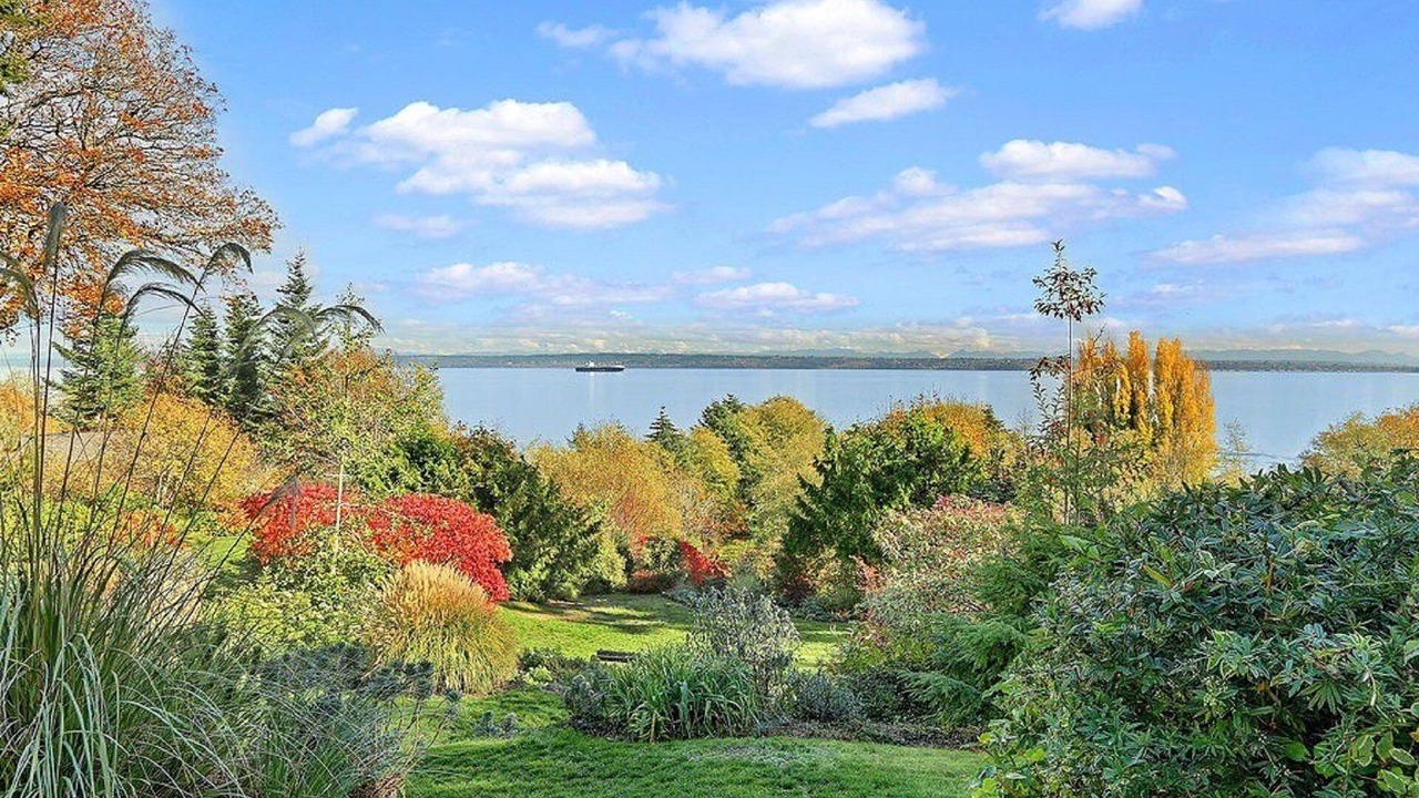 Photo of Outdoor in Rollingbay