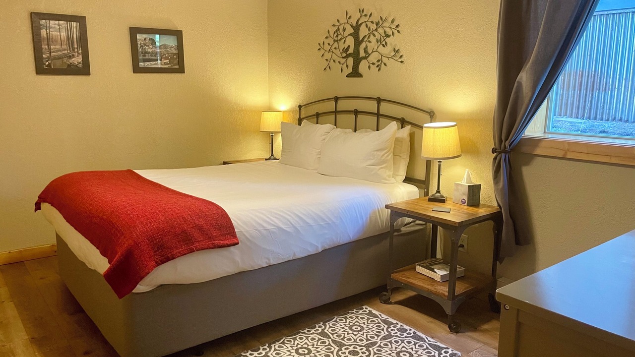 Photo of Bedroom in West Yellowstone