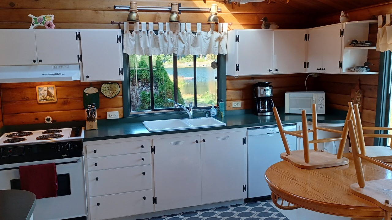 Photo of Kitchen in Lake Goodwin