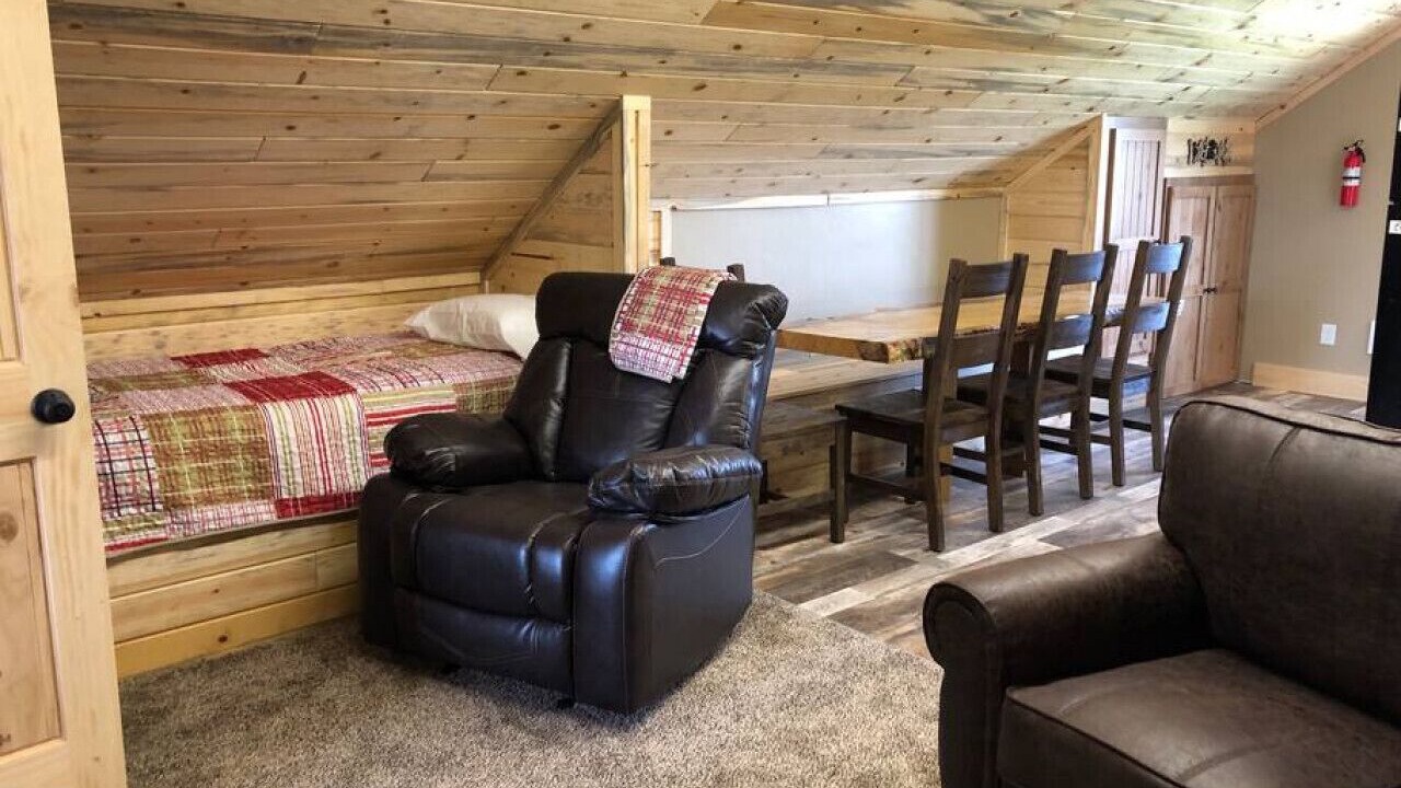 Photo of Bedroom in Island Park