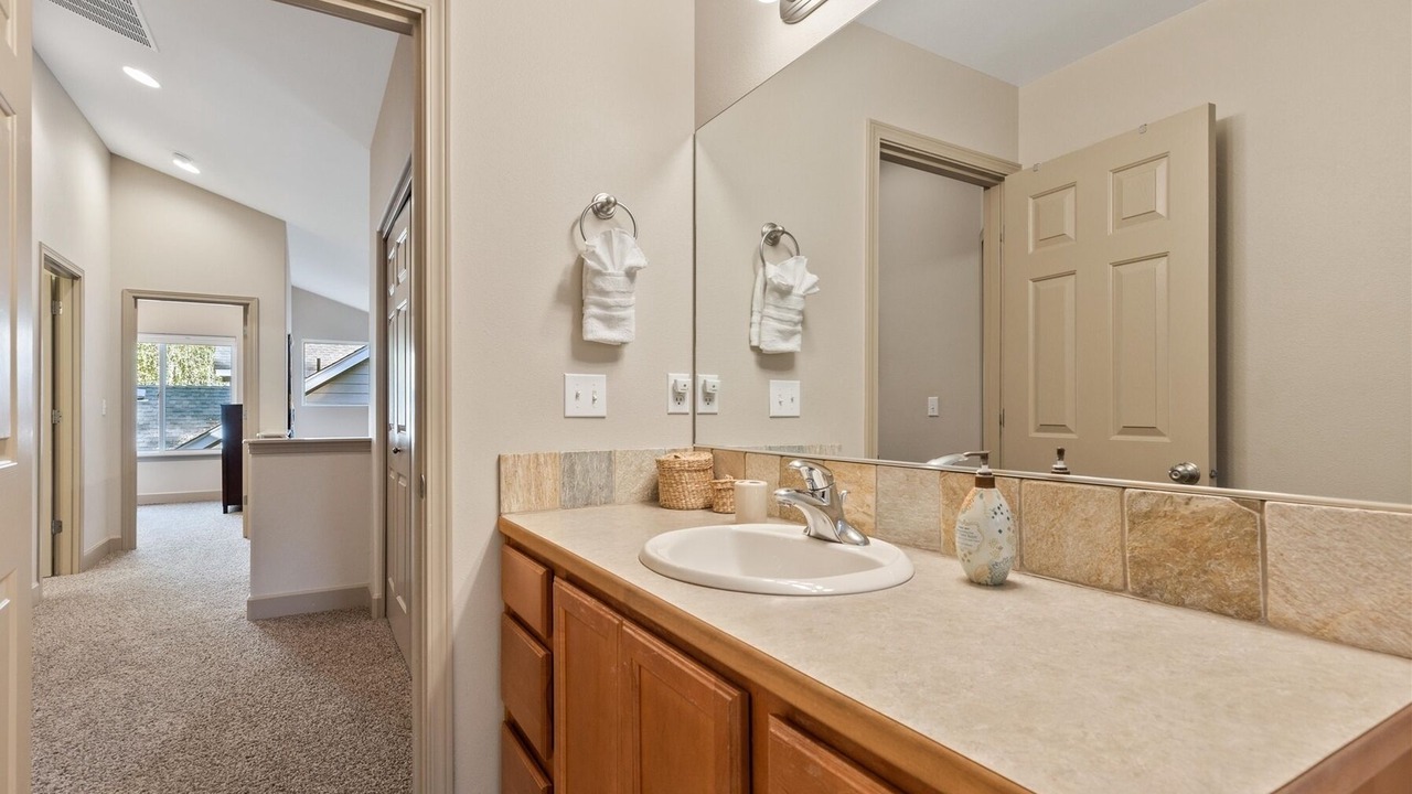 Photo of Bathroom in Westbrook Meadows