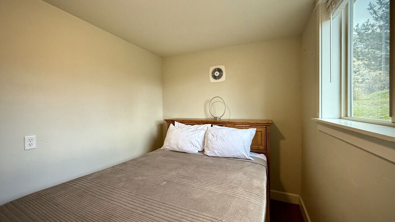 Photo of Bedroom in Baker City