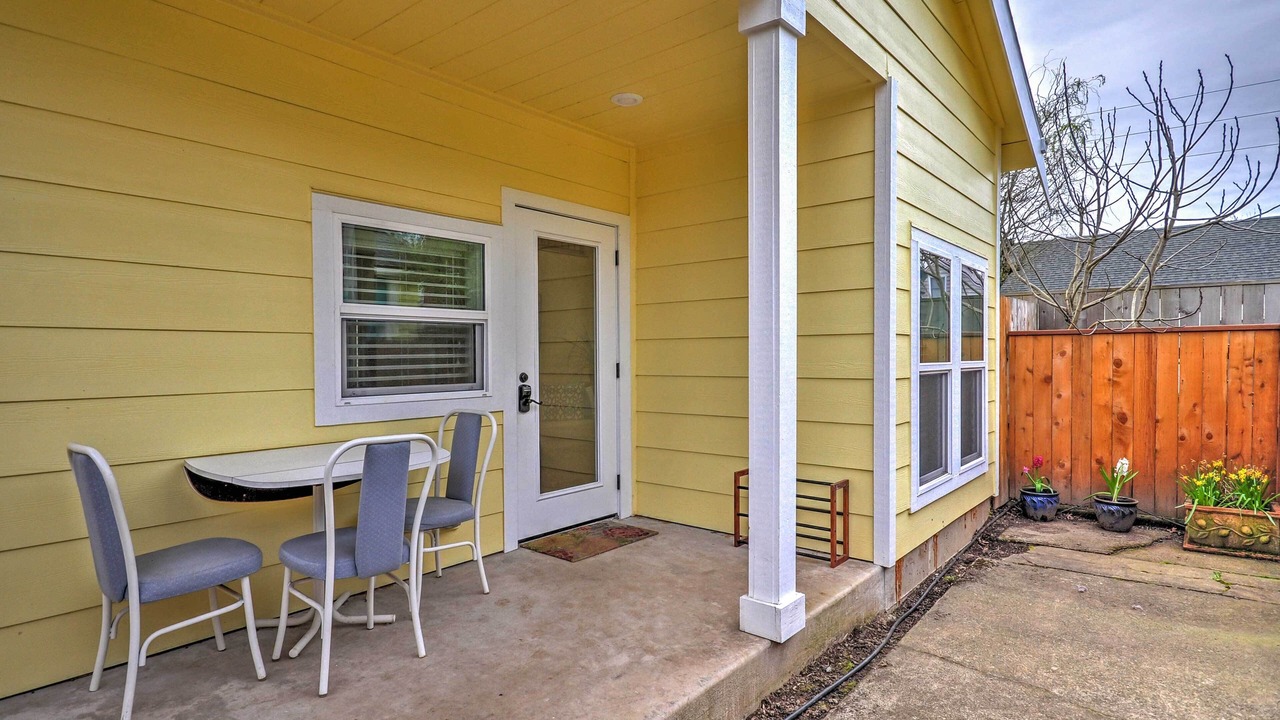 Photo of Outdoor in Woodstock