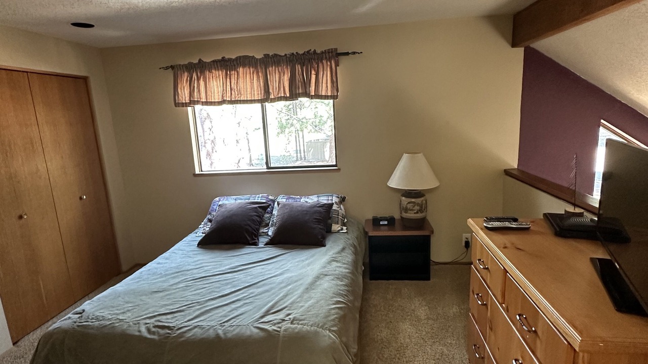 Photo of Bedroom in Sunriver