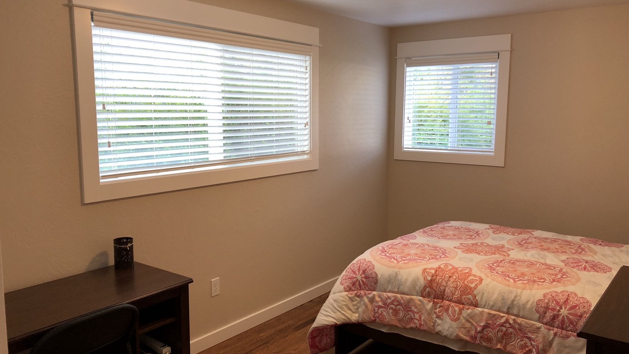 Photo of Bedroom in Grants Pass