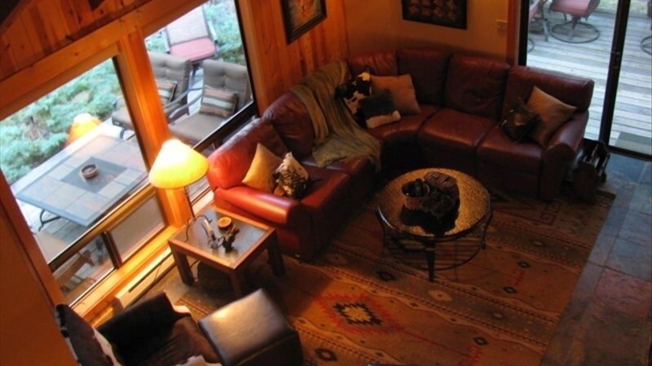 Photo of Bedroom in Black Butte Ranch