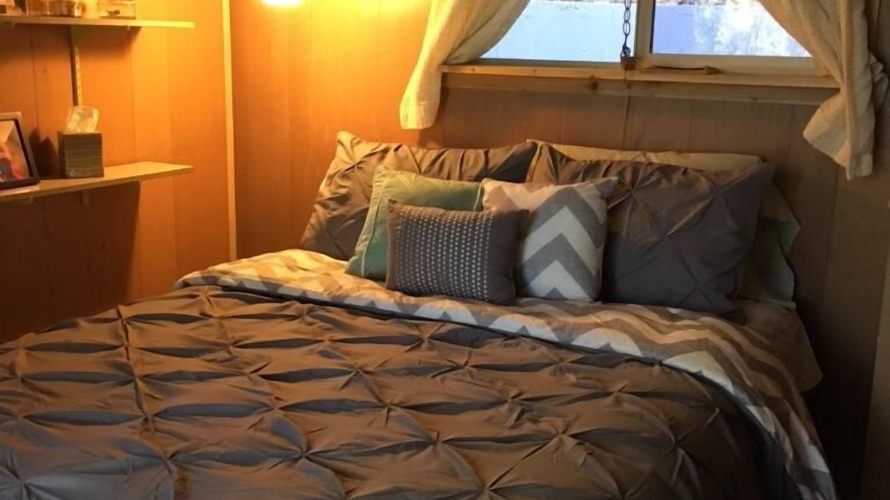 Photo of Bedroom in Loon Lake