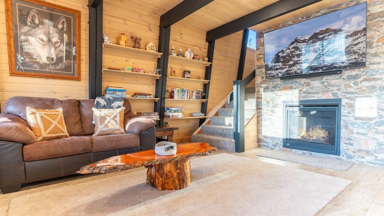 Photo of Livingroom in Island Park
