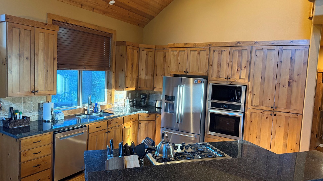 Photo of Kitchen in Three Rivers