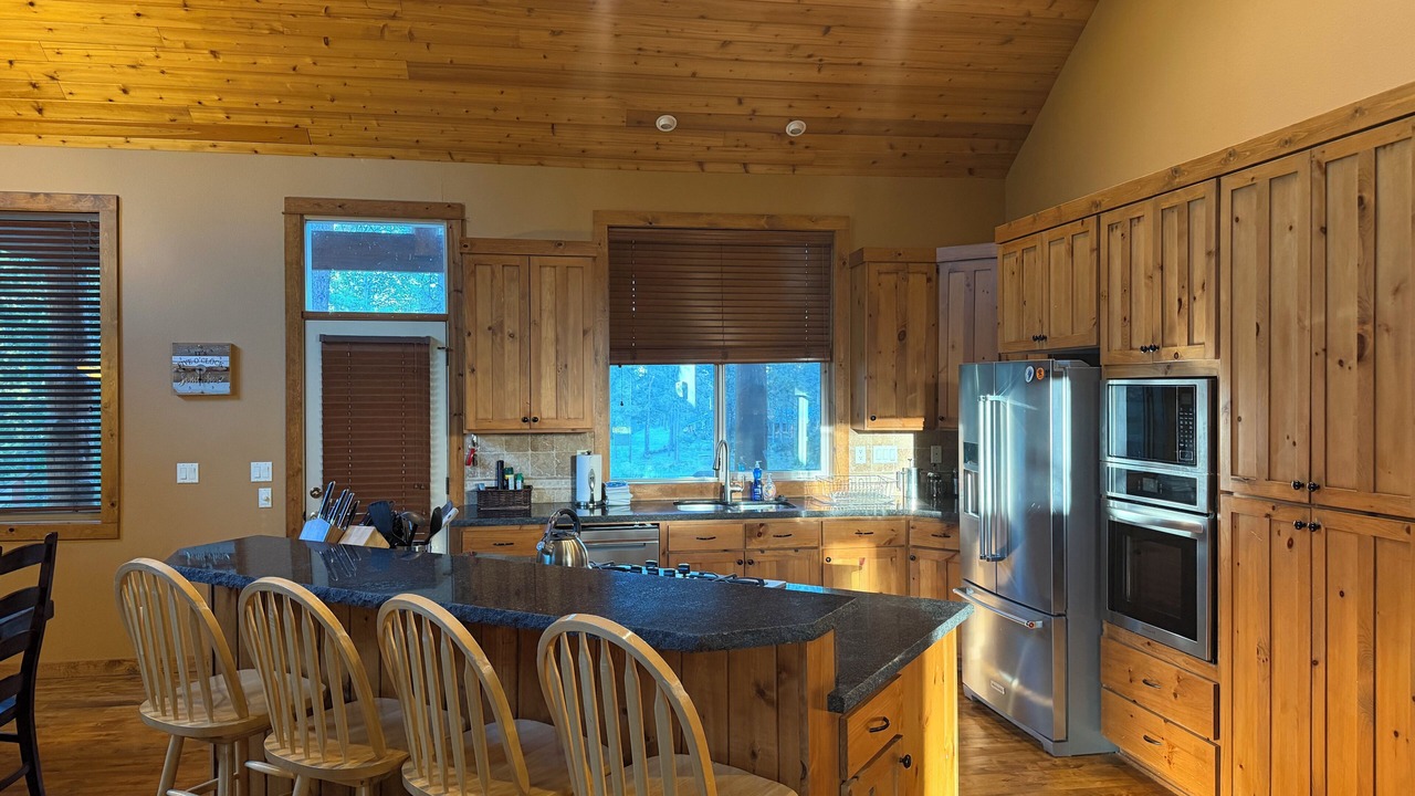Photo of Kitchen in Three Rivers