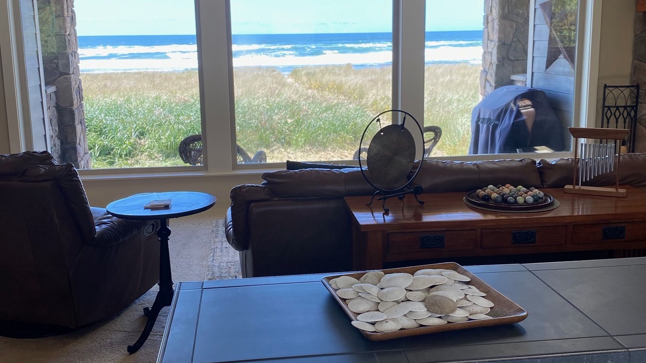 Photo of Bedroom in Rockaway Beach
