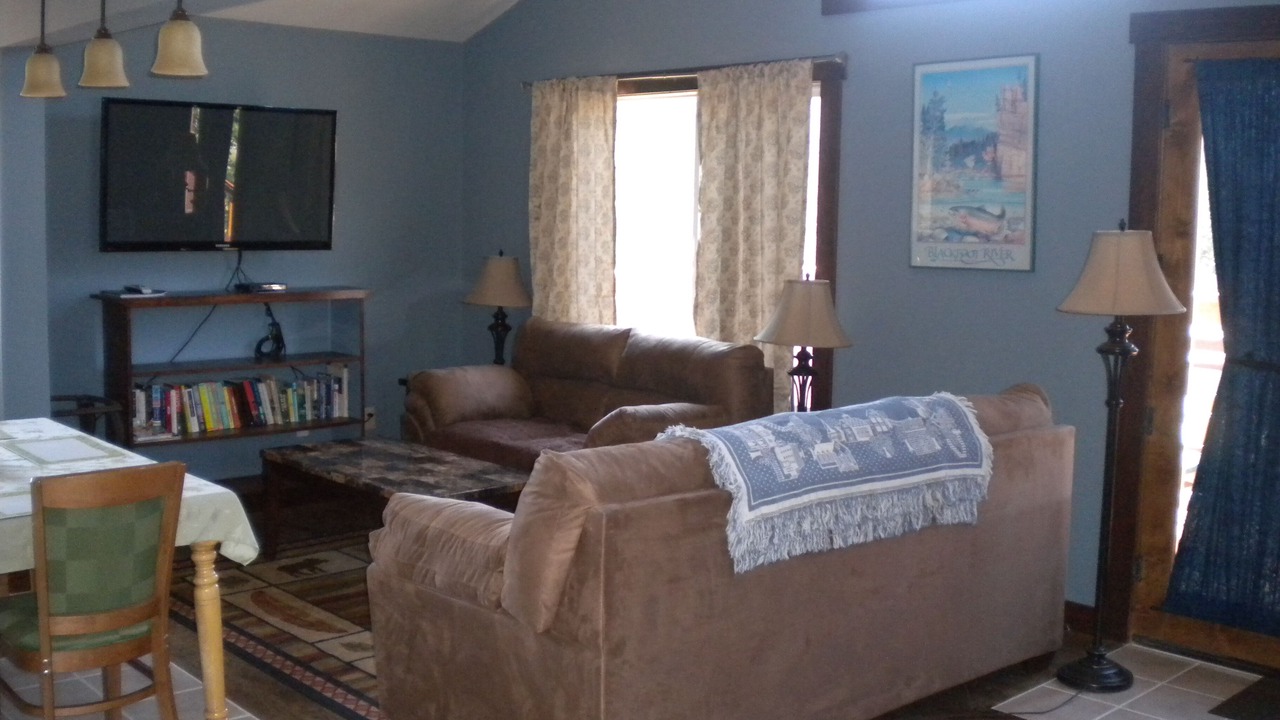 Photo of Livingroom in Gardiner