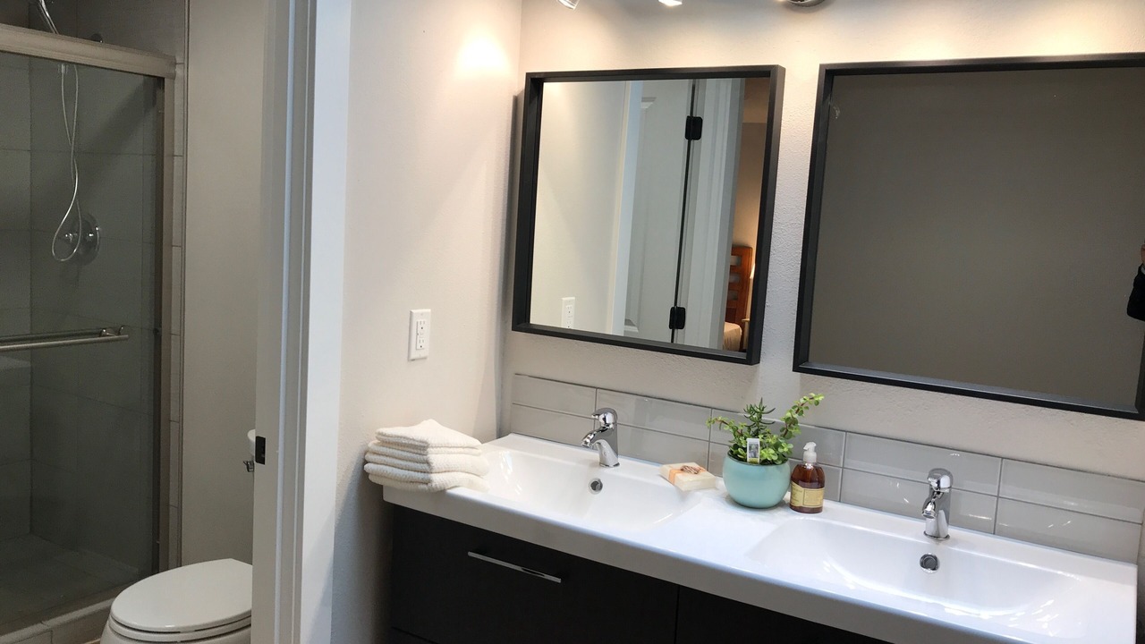 Photo of Bathroom in Bull Mountain