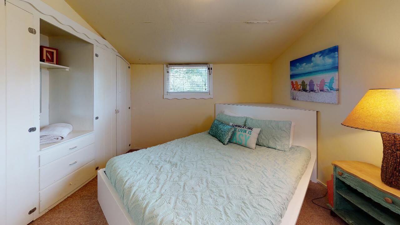 Photo of Bedroom in Birch Bay