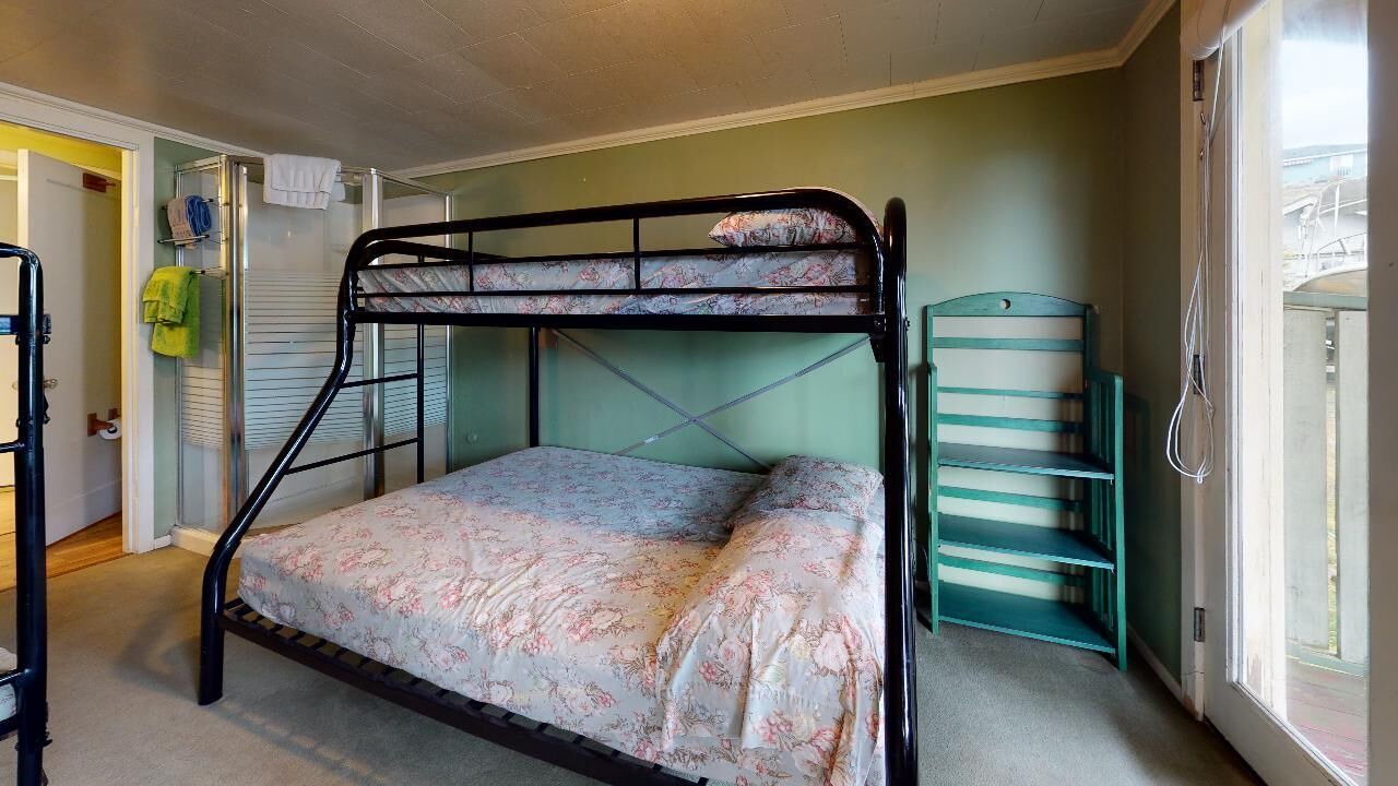 Photo of Bedroom in Birch Bay