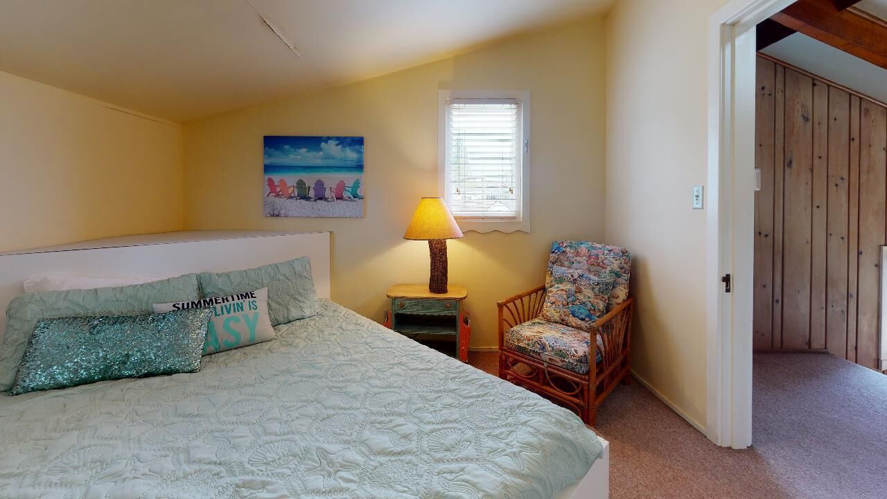 Photo of Bedroom in Birch Bay