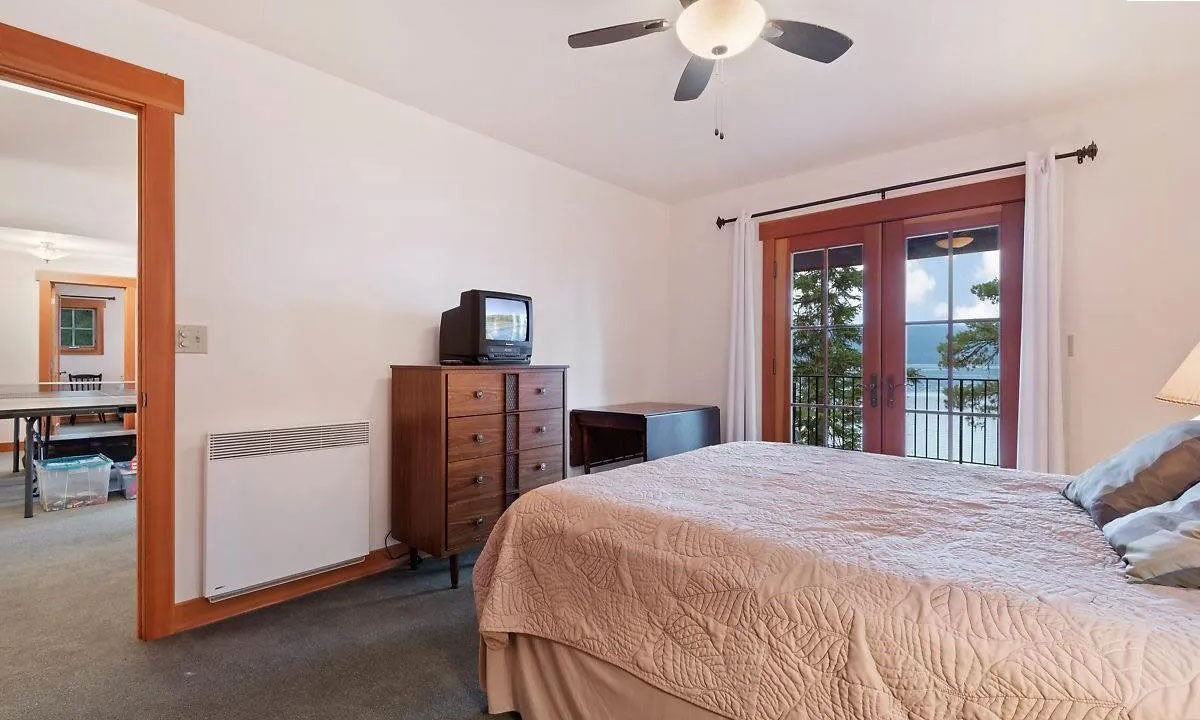 Photo of Bedroom in Coolin