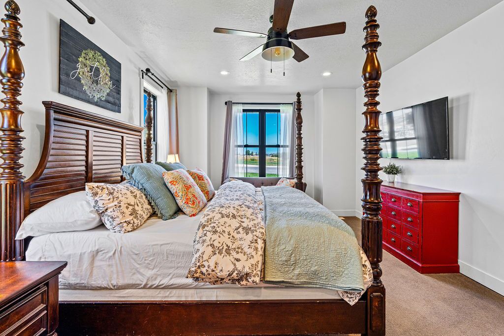 Photo of Bedroom in Garden City