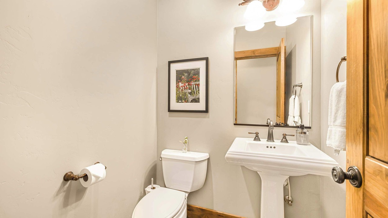 Photo of Bathroom in Victor