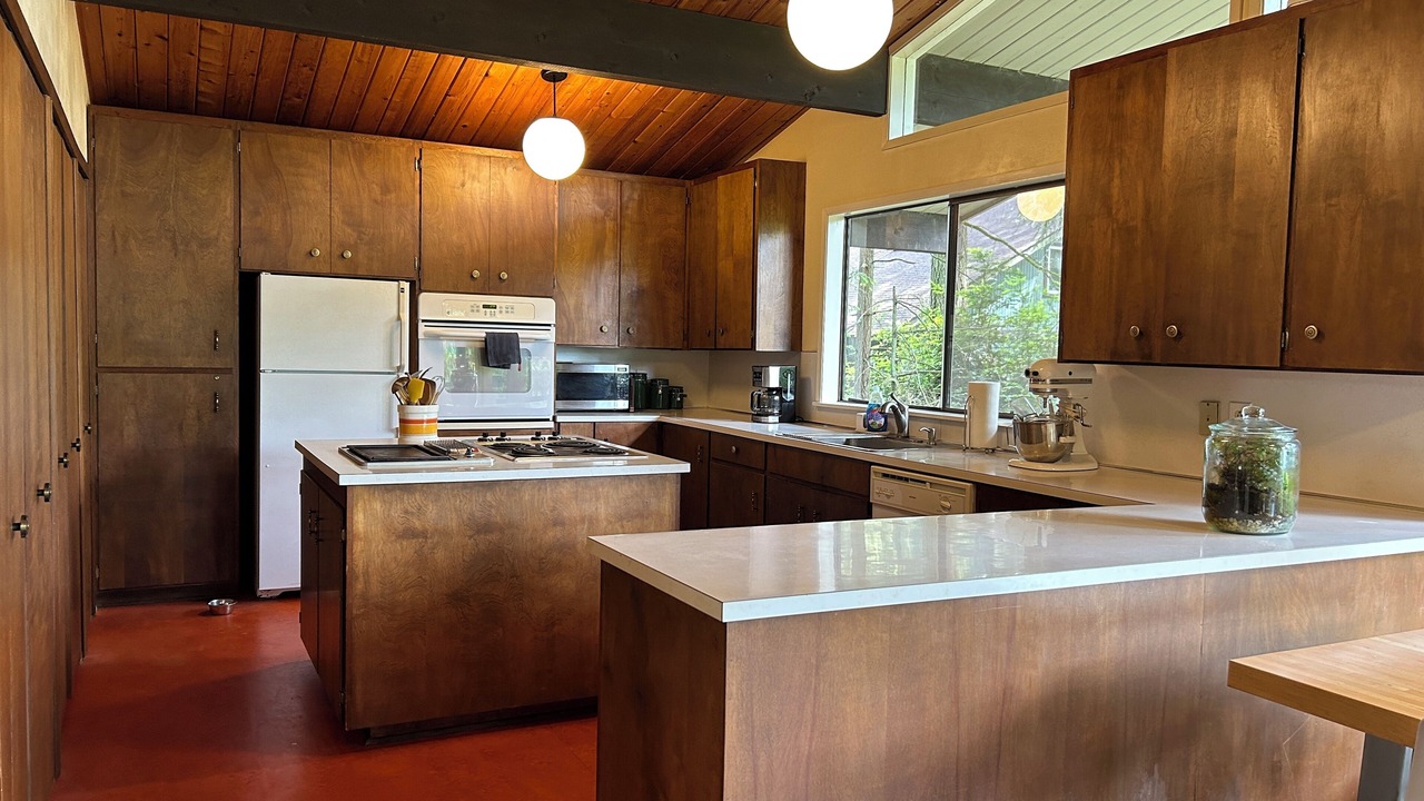 Photo of Kitchen in Anderson Island