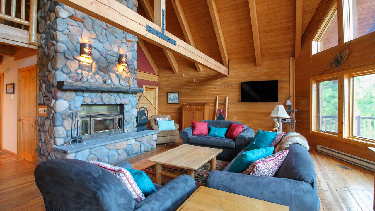 Photo of Livingroom in Rivers Crossing