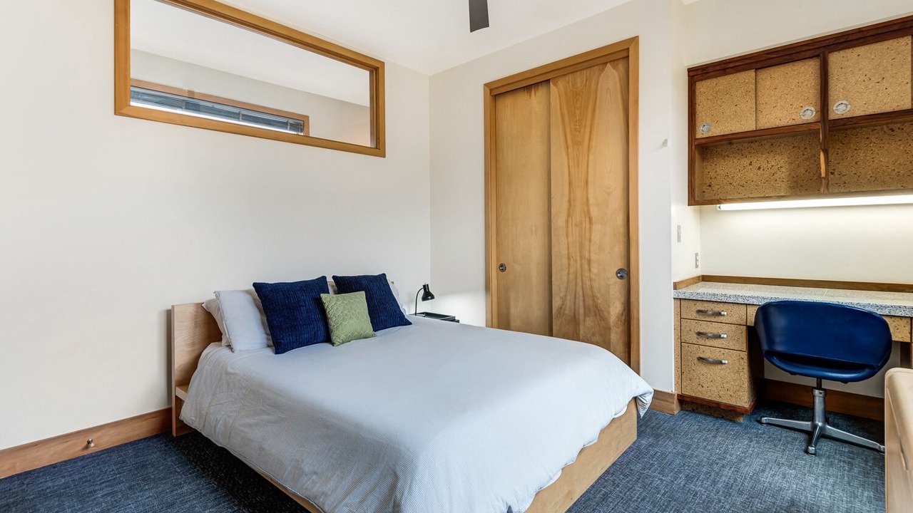 Photo of Bedroom in River West