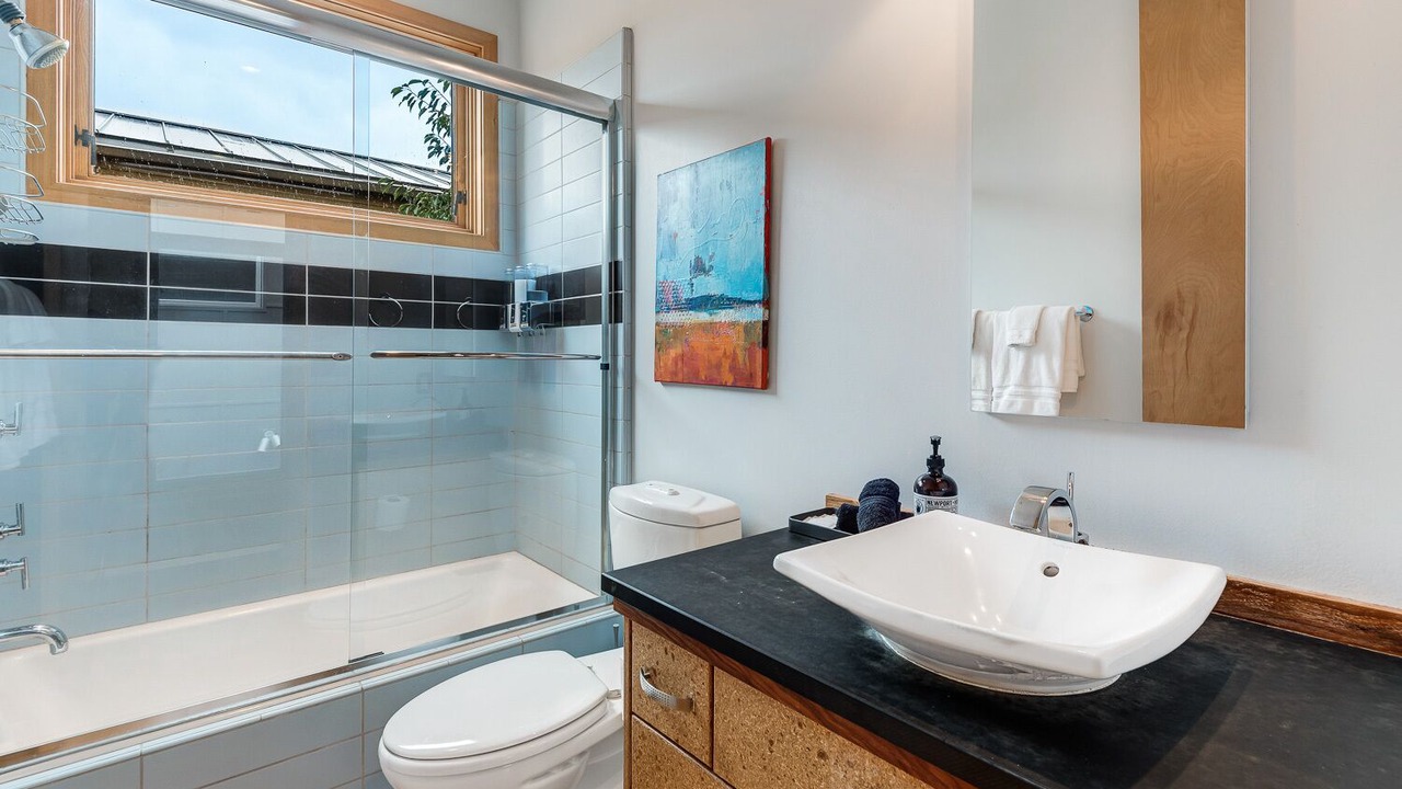 Photo of Bathroom in River West