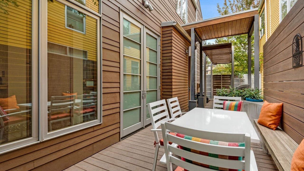 Photo of Outdoor in River West