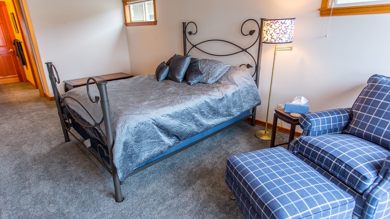 Photo of Bedroom in Clinton