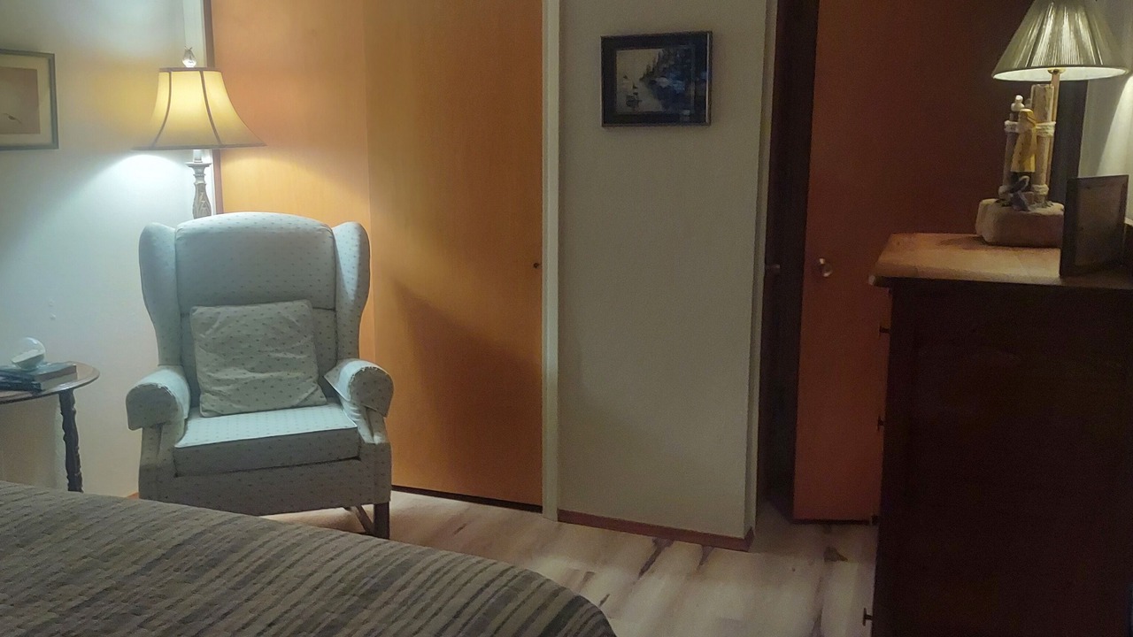 Photo of Bedroom in Coupeville