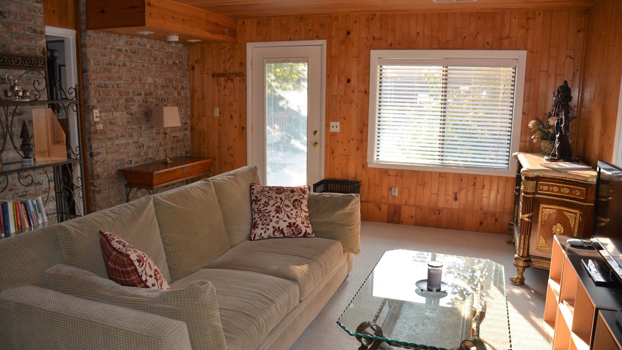 Photo of Livingroom in Cedar Hills