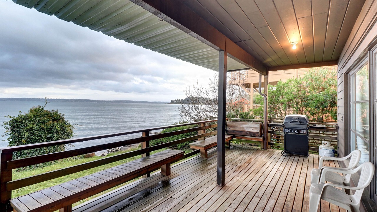 Photo of Patio Balcony in Bainbridge Island