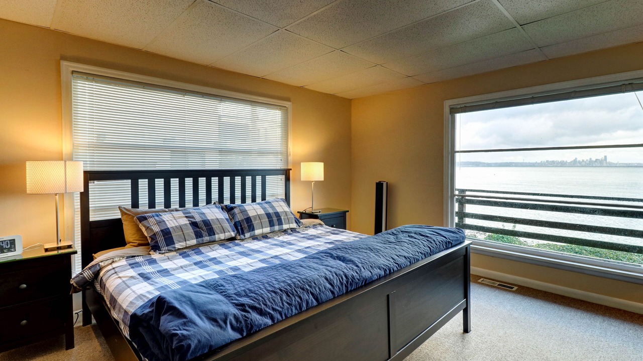Photo of Bedroom in Bainbridge Island