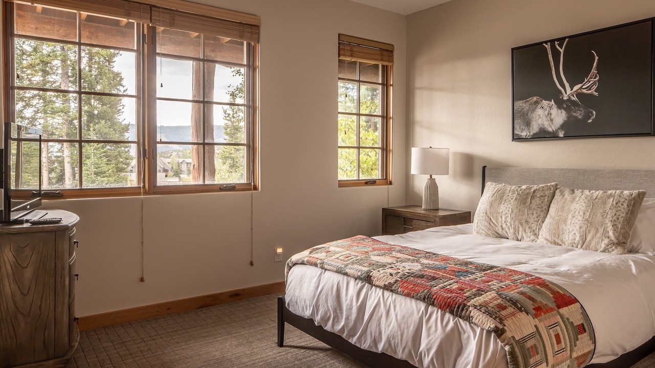 Photo of Bedroom in Big Sky