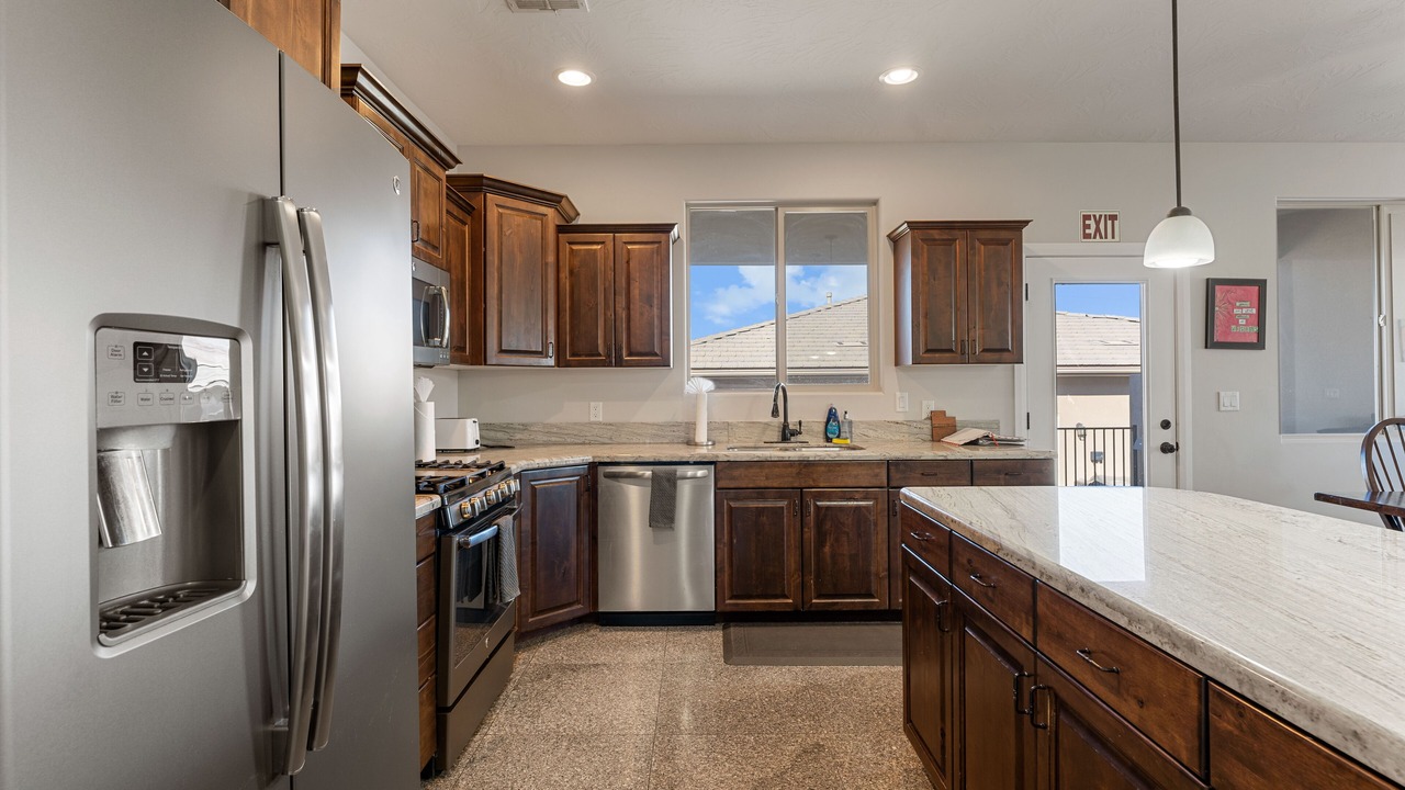 Photo of Kitchen in Hurricane