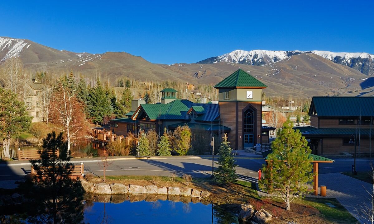 Photo of Others in Elkhorn Village