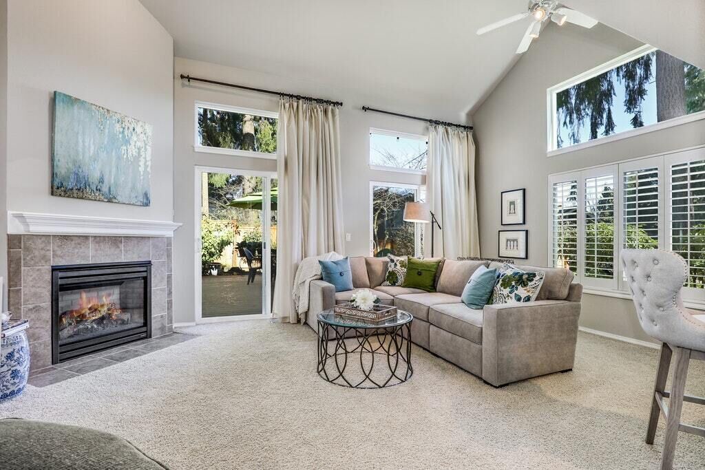 Photo of Livingroom in Kirkland