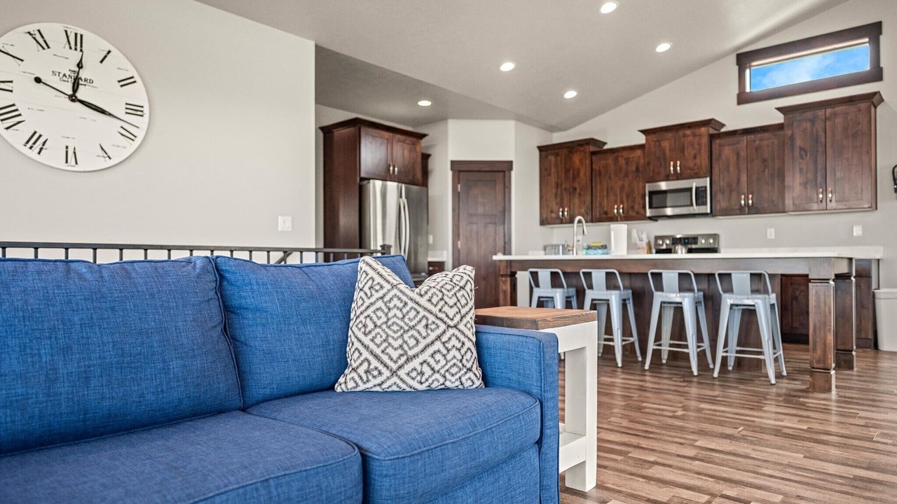 Photo of Livingroom in Sweetwater