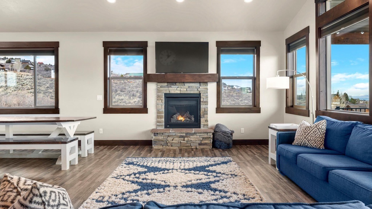 Photo of Livingroom in Sweetwater