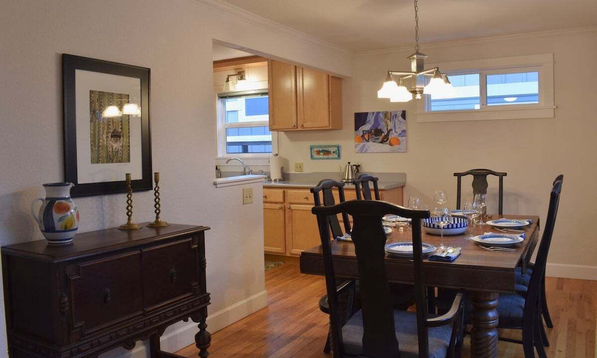 Photo of Livingroom in River West