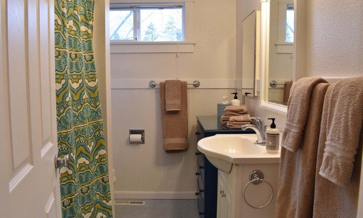 Photo of Bathroom in River West