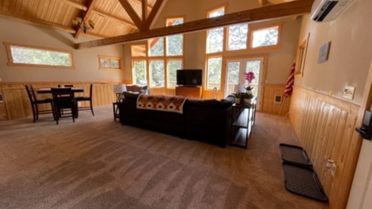Photo of Livingroom in Riggins