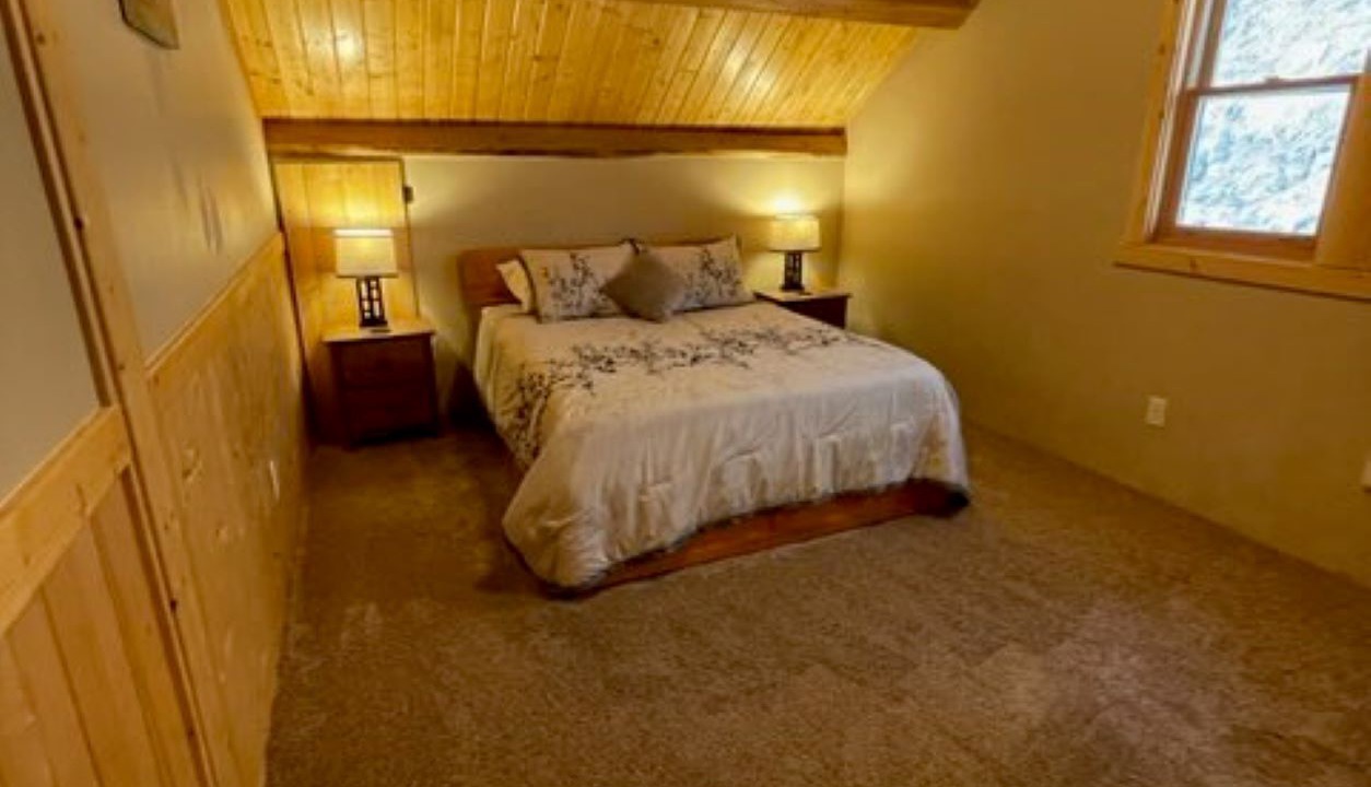 Photo of Bedroom in Riggins